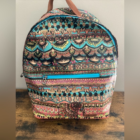 Sakroots Handbags - NWT SAKROOTS Multicolor Coated Canvas Large Cargo Backpack